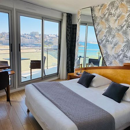 Le Crystal Dinard Plage Exterior photo