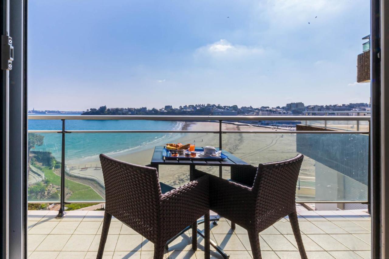 Le Crystal Dinard Plage Exterior photo