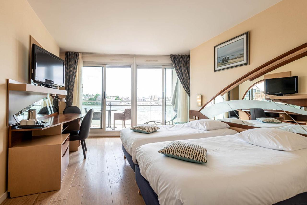 Le Crystal Dinard Plage Exterior photo