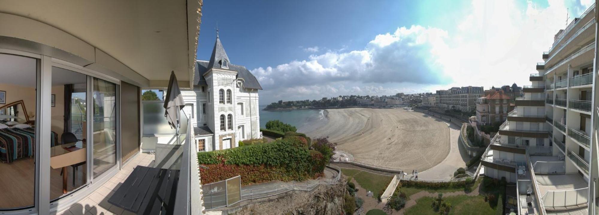 Le Crystal Dinard Plage Exterior photo